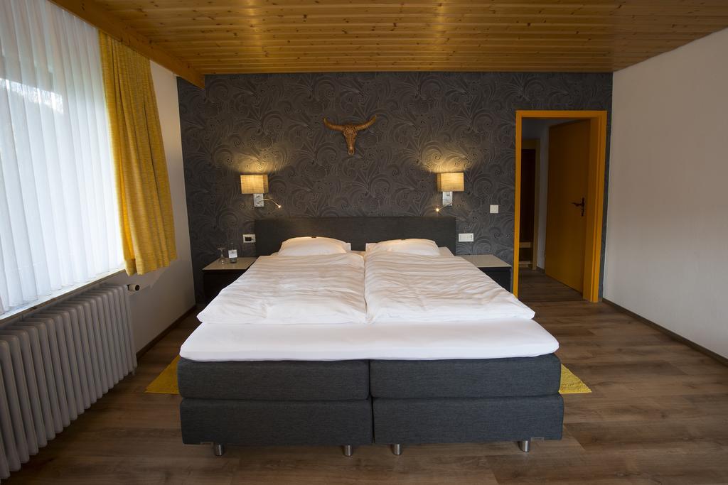 מלון אנצקלושטרלה Enz Residenz מראה חיצוני תמונה